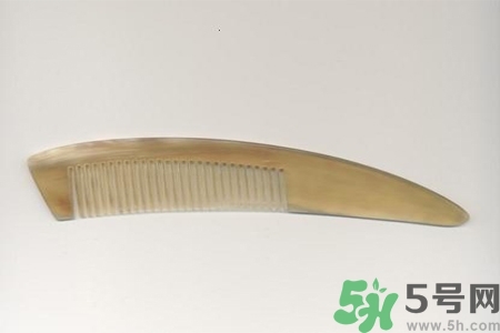 牛角梳的作用是什么？如何保養(yǎng)牛角梳？