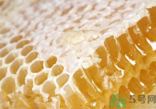 蜂膠什么時候吃最好？蜂膠吃多久才有效？