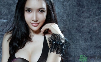 美瞳帶著磨眼睛咋辦？戴美瞳眼睛紅怎么辦？