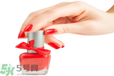 涂指甲油的壞處有什么？指甲油涂多了有哪些危害？