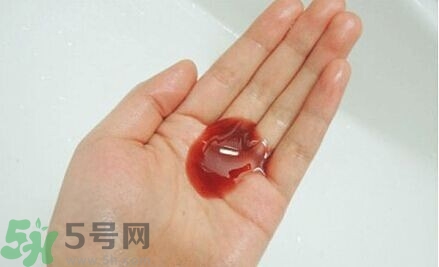 潤(rùn)膏和呂哪個(gè)好？ 潤(rùn)膏洗發(fā)水和呂哪個(gè)好用？