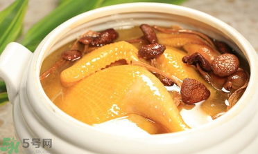 產(chǎn)后喝雞湯有什么好處？產(chǎn)后雞湯做法推薦