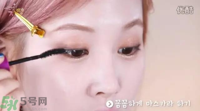 戴眼鏡怎么化妝？眼鏡妝怎么畫