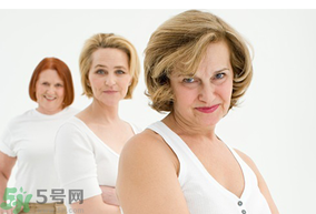 女人絕經(jīng)后怎么過性生活？女人絕經(jīng)后可以過性生活嗎？