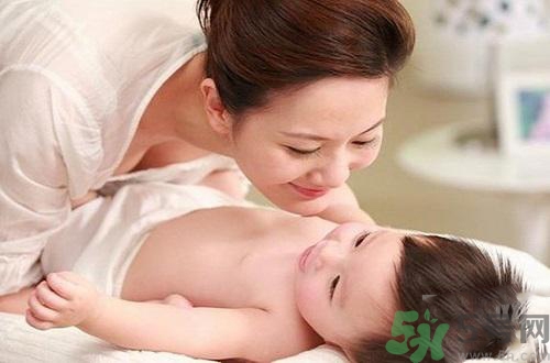 秋天坐月子怎么穿衣服？秋天坐月子注意事項(xiàng)