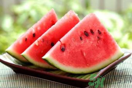 秋季為什么不能吃瓜？秋季吃瓜有什么危害？