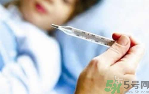寶寶發(fā)燒多少度要吃退燒藥？寶寶發(fā)燒退燒藥多久吃一次？