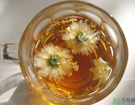 羅漢果可以和菊花一起泡水喝嗎？羅漢果菊花茶的做法及營養(yǎng)價值