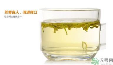 金銀花可以和羅漢果一起泡水喝嗎？羅漢果金銀花茶功效及做法