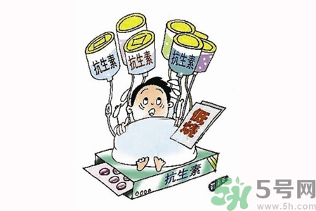 感冒一天吃6片抗生素有危害嗎？抗生素屬于激素類藥物嗎？