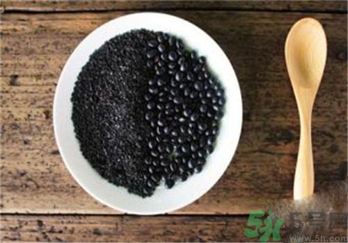 眼睛干澀吃什么好？眼睛疲勞吃什么好？