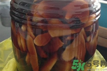 每天吃三片醋泡姜有什么好處？生姜泡醋的作用有哪些？