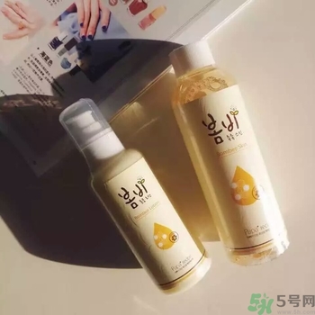 春雨水乳好用嗎？春雨蜂蜜水乳怎么樣？