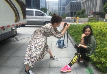 女生學(xué)攝影有前途嗎？女生學(xué)攝影怎么樣？