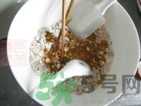 五仁月餅是哪五仁？五仁月餅是哪五種材料？
