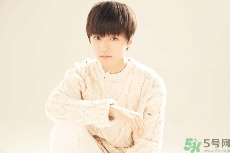 19歲男生身高體重標(biāo)準(zhǔn)是多少？19歲女生的標(biāo)準(zhǔn)身高體重是多少？