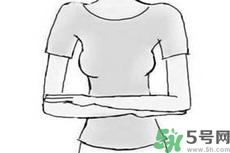 乳房上有硬塊怎么辦？乳房有硬塊的病因是什么？