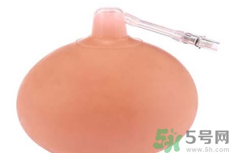 乳頭內(nèi)陷可以拔罐嗎？乳頭內(nèi)陷需要手術(shù)治療嗎？