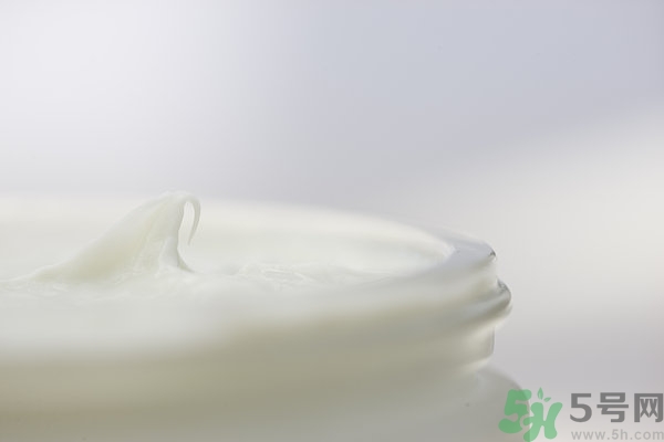 妝前乳有必要用嗎？妝前乳什么時(shí)候用？