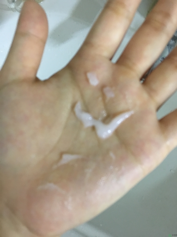 春雨和水光面膜哪個好？春雨面膜和水光面膜哪個好？