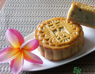 高血脂可以吃月餅嗎？高血脂吃什么食物好？
