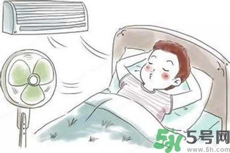 吃什么食物可以預(yù)防空調(diào)??？預(yù)防空調(diào)病可以吃什么水果？