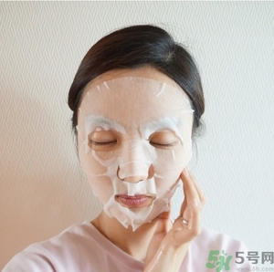 桃淑屋水光面膜和jayjun水光面膜哪個好？