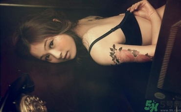 女生紋身紋哪兒比較好看？紋身可以徹底洗掉嗎？