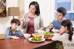 挑食的孩子怎么教育？挑食的孩子怎么辦？