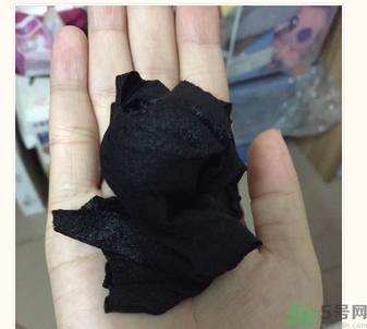 膜法世家黑面膜怎么樣？膜法世家水光黑面膜好用嗎？