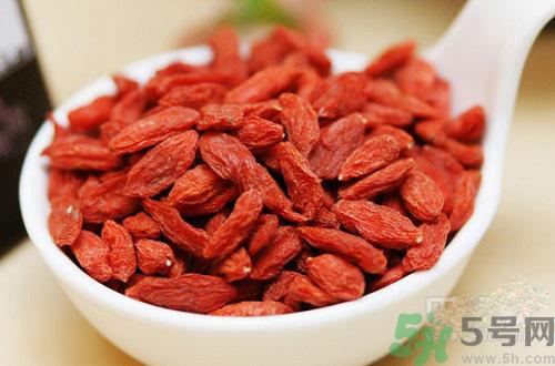 枸杞發(fā)黑能吃嗎？枸杞發(fā)黑是怎么回事？