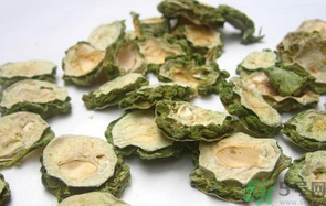 苦瓜干泡水喝可以減肥嗎？苦瓜干泡水功效