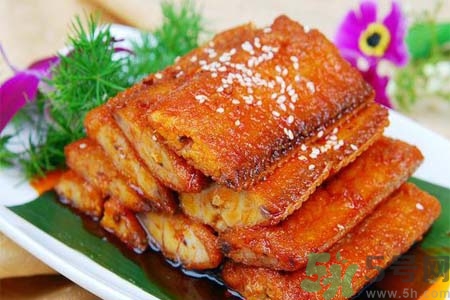 凍帶魚怎么解凍？帶魚內(nèi)臟怎么洗？