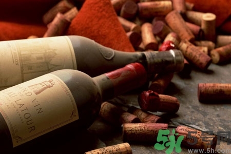 紅酒開瓶器怎么用？沒有開瓶器怎么開紅酒？