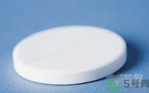 鈣片可以空腹吃嗎？鈣片空腹吃好嗎？