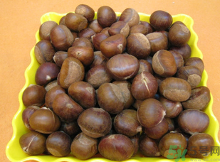 生板栗怎么去皮最快？生板栗去皮妙招