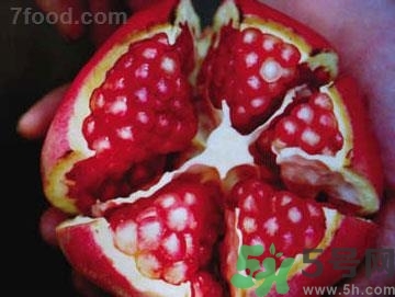 石榴里面發(fā)黑能不能吃？石榴發(fā)黑怎么辦？