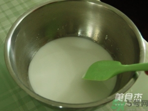 水晶月餅用的什么粉？水晶月餅的做法及配方