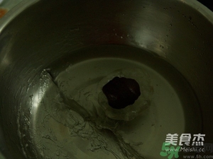 水晶月餅用的什么粉？水晶月餅的做法及配方