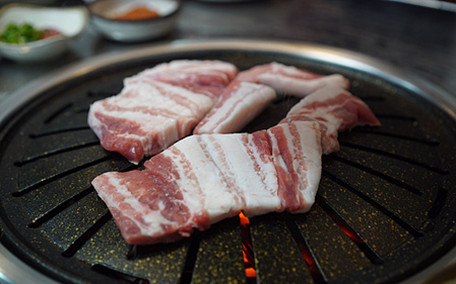二月二龍?zhí)ь^為什么吃豬頭肉 龍?zhí)ь^吃豬頭肉的寓意