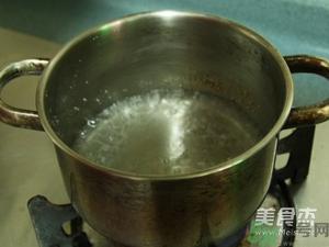 水晶月餅用的什么粉？水晶月餅的做法及配方