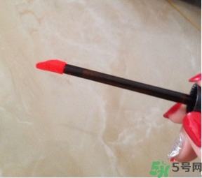 菲詩小鋪水墨絢染水潤唇彩怎么樣？菲詩小鋪唇彩好用嗎？