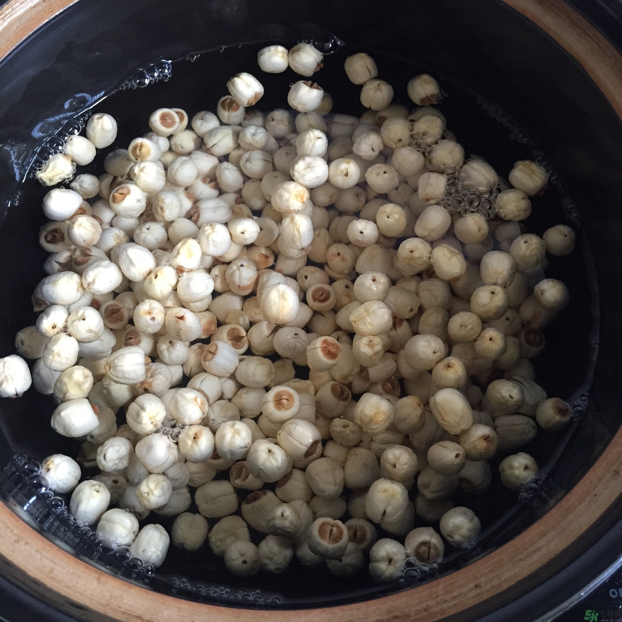 蓮蓉月餅的餡料是什么？蓮蓉月餅的餡料怎么做？