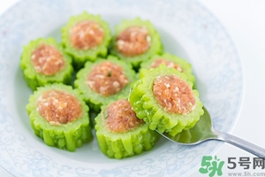 喝苦瓜汁會影響月經(jīng)嗎？來月經(jīng)可以喝苦瓜汁嗎？