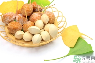 白果什么時(shí)候成熟？沒(méi)熟的白果能不能吃？