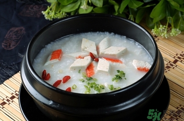 結(jié)腸息肉手術(shù)后吃什么？結(jié)腸息肉手術(shù)后要注意什么？