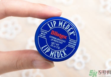 Blistex碧唇小藍(lán)罐好用嗎？怎么用？