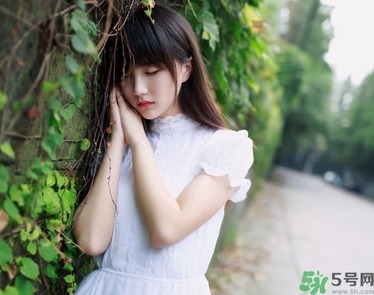 外陰瘙癢有灼熱感是怎么回事？外陰瘙癢有灼熱感怎么辦？