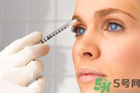 玻尿酸隆鼻的危害有哪些？玻尿酸隆鼻的副作用是什么？
