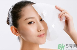 敷面膜臉上刺痛是怎么回事？如何正確敷面膜